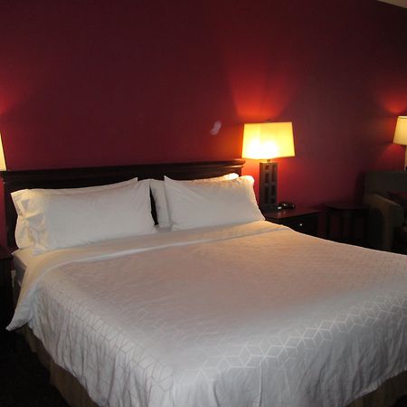 Holiday Inn Express Cloverdale - Greencastle By Ihg Zewnętrze zdjęcie